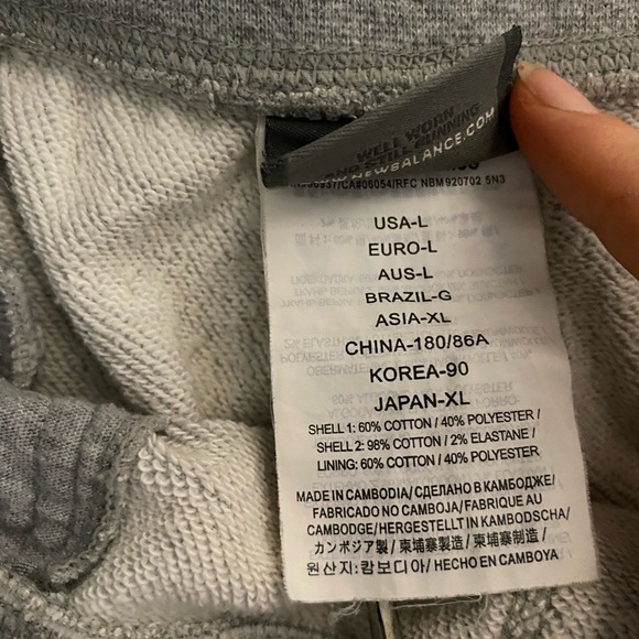 NEW BALANCE Grey Sweatpants - Picture 4 of 4